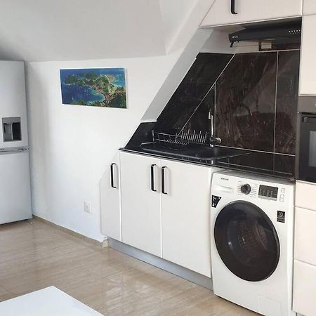 Appart. T2 De Luxe +Jacuzzi, Vue Mer Et Cote Plage Le Gosier  Extérieur photo