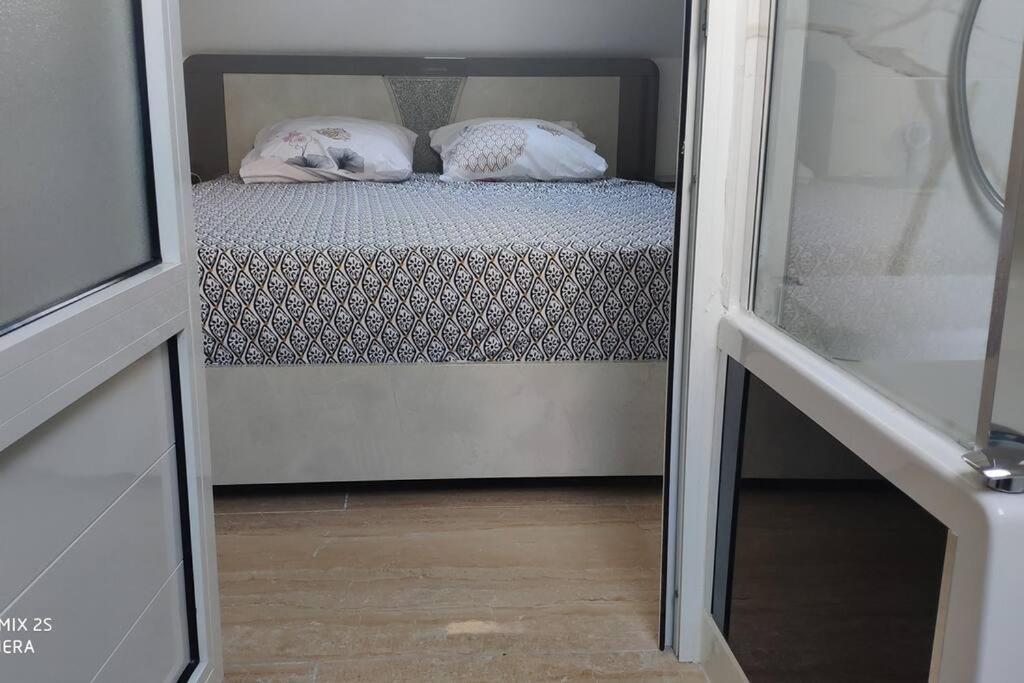 Appart. T2 De Luxe +Jacuzzi, Vue Mer Et Cote Plage Le Gosier  Extérieur photo